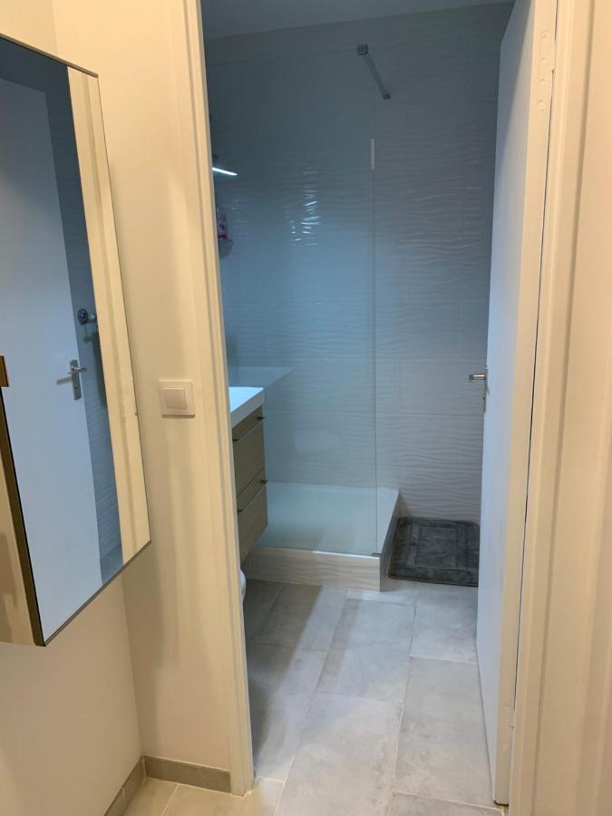 Lovely Studio Saint Jean Cachan, 20 Minutes From Luxembourg Gardens On Rer B And 350 M From Bagneux Rer B Apartment Екстериор снимка