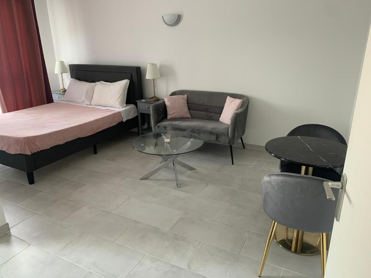 Lovely Studio Saint Jean Cachan, 20 Minutes From Luxembourg Gardens On Rer B And 350 M From Bagneux Rer B Apartment Екстериор снимка